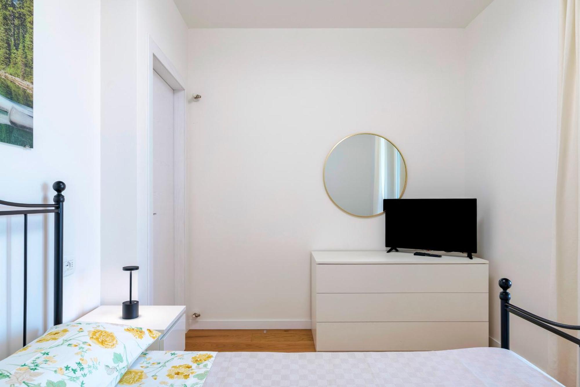 Lagobaldo Apartments - Regarda Travel Cola  ภายนอก รูปภาพ