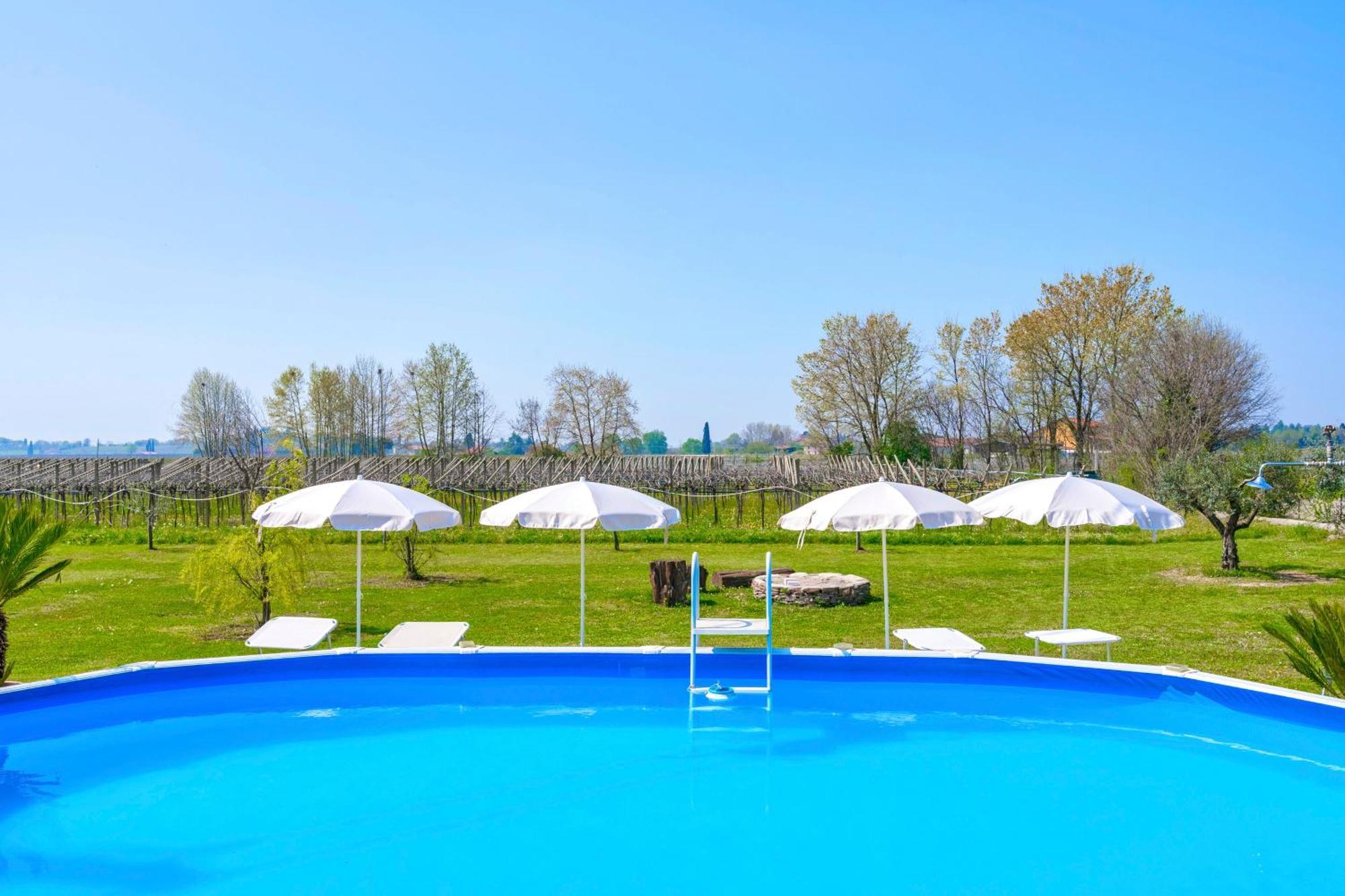 Lagobaldo Apartments - Regarda Travel Cola  ภายนอก รูปภาพ