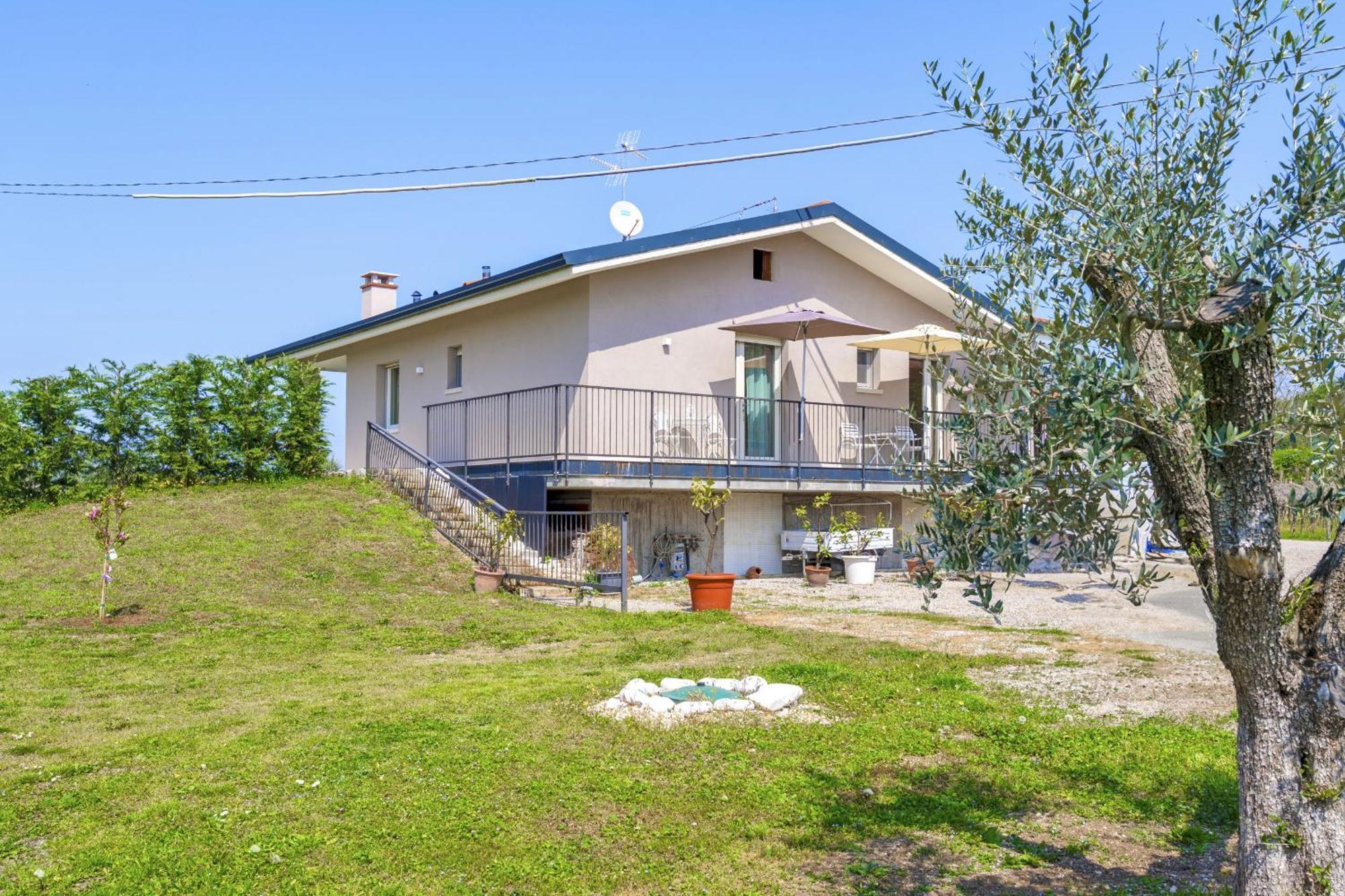 Lagobaldo Apartments - Regarda Travel Cola  ภายนอก รูปภาพ